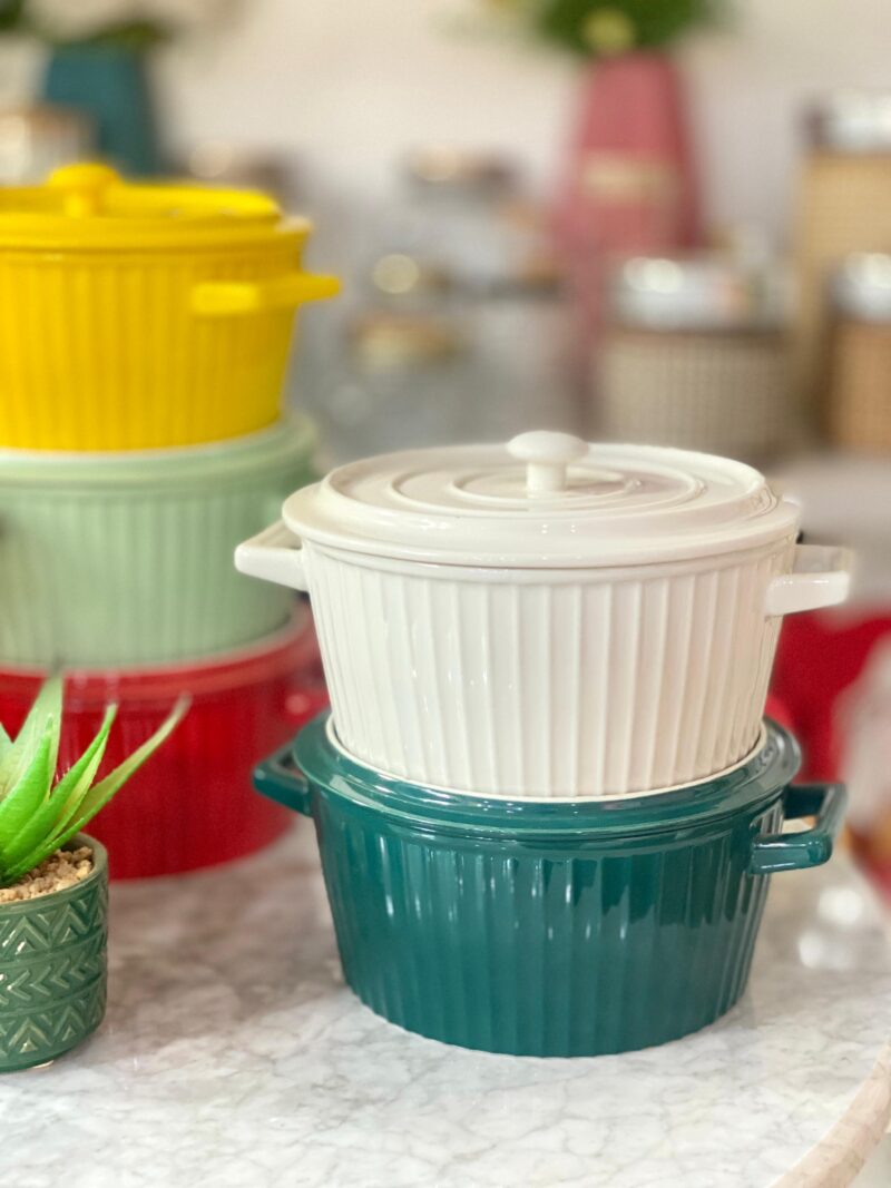 Round Cermaic casserole - White
