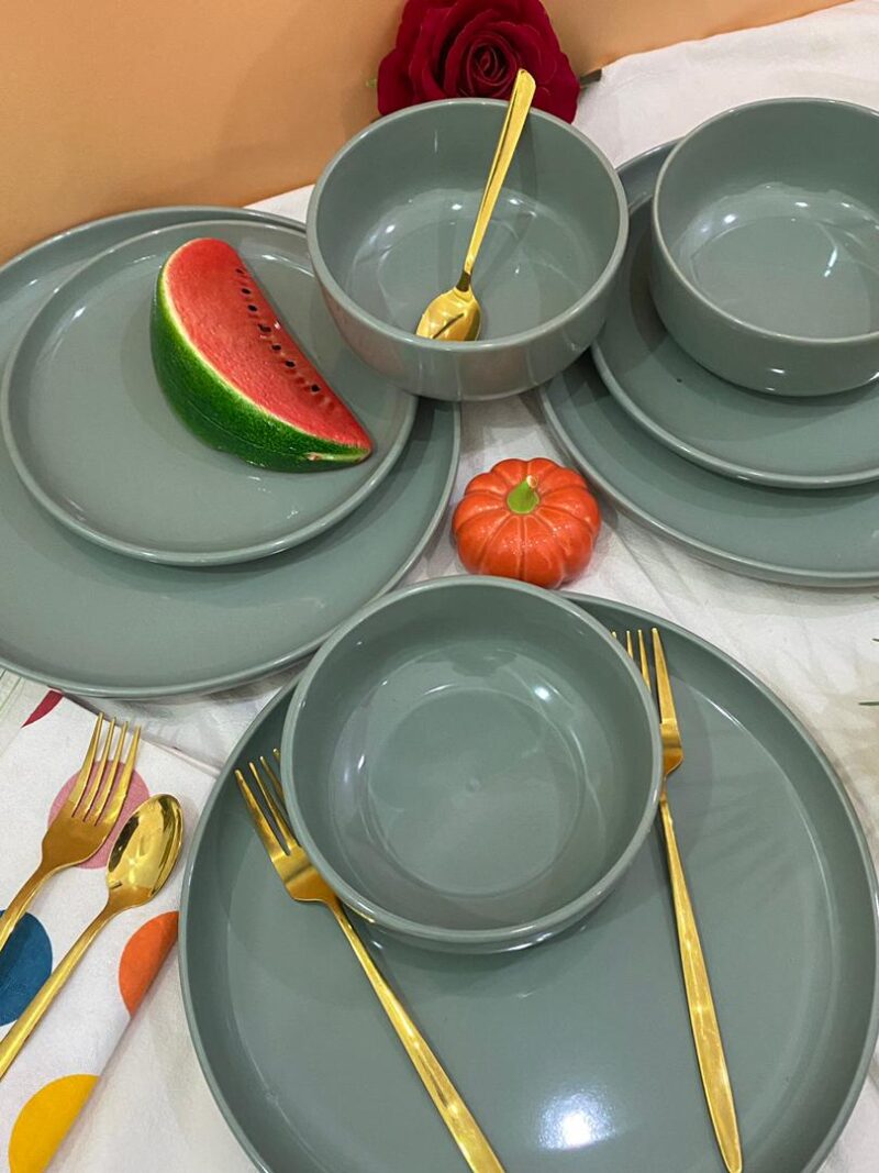 12 Sage green dinner set