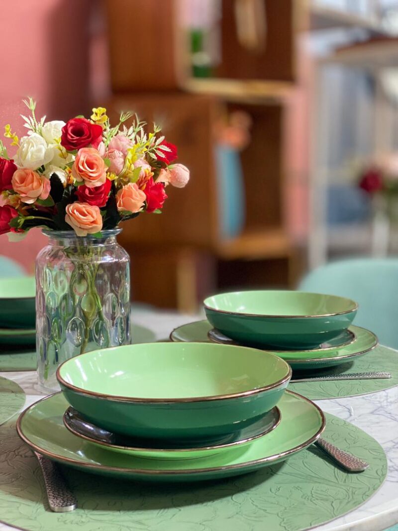 18pcs Mixed green Dinner Set