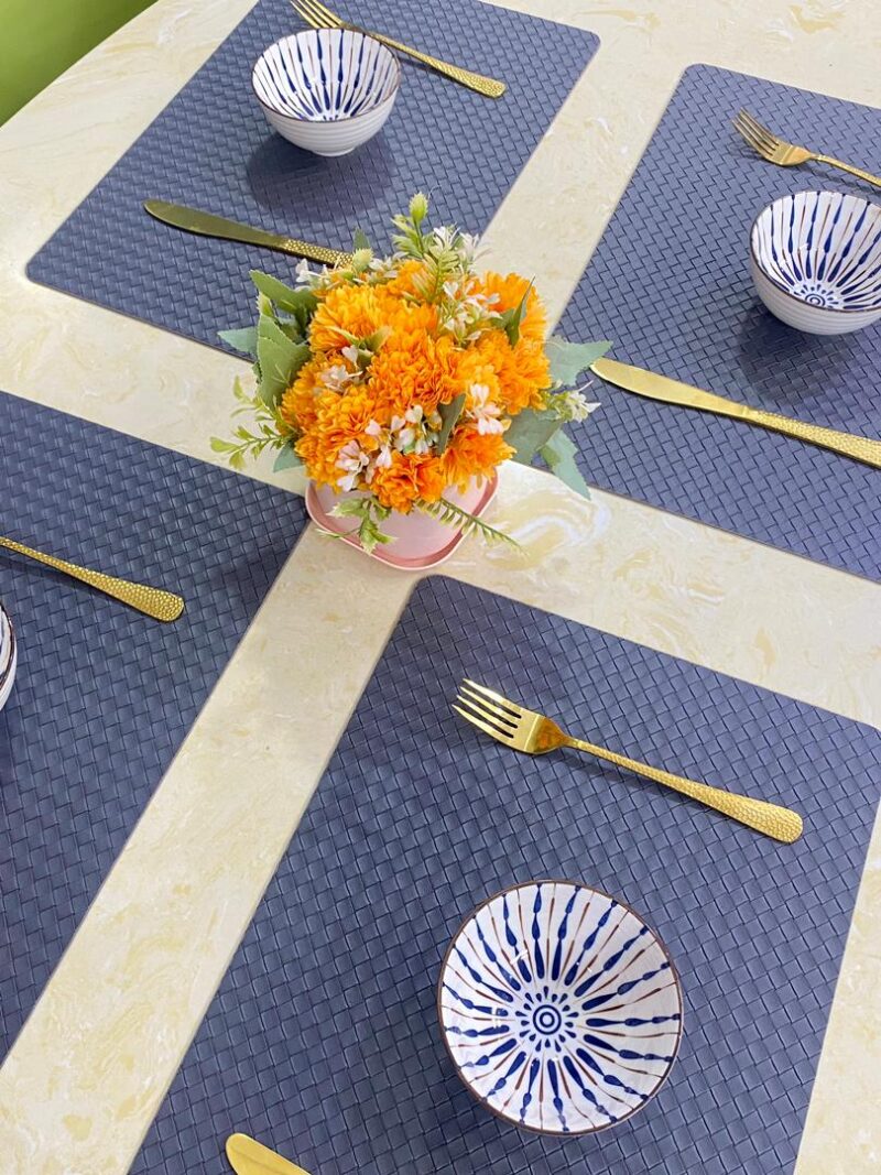 Leather placemat - grey