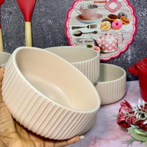 6in beige ribbed bowl