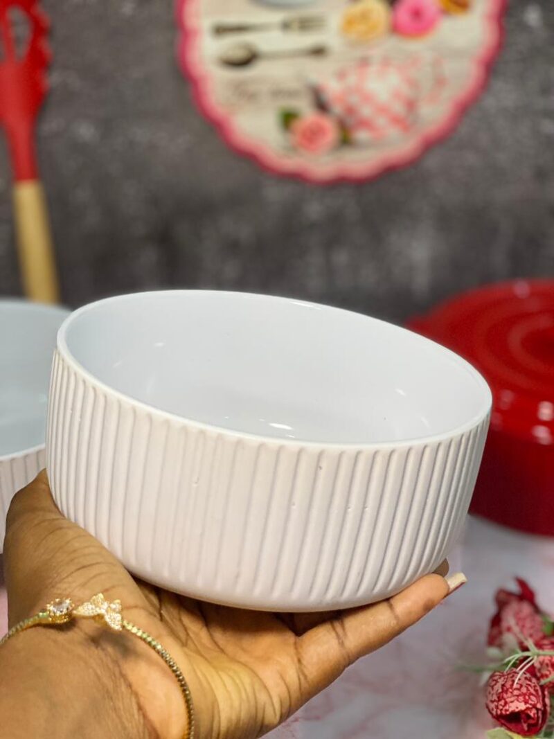 6in off white ribbed bowl