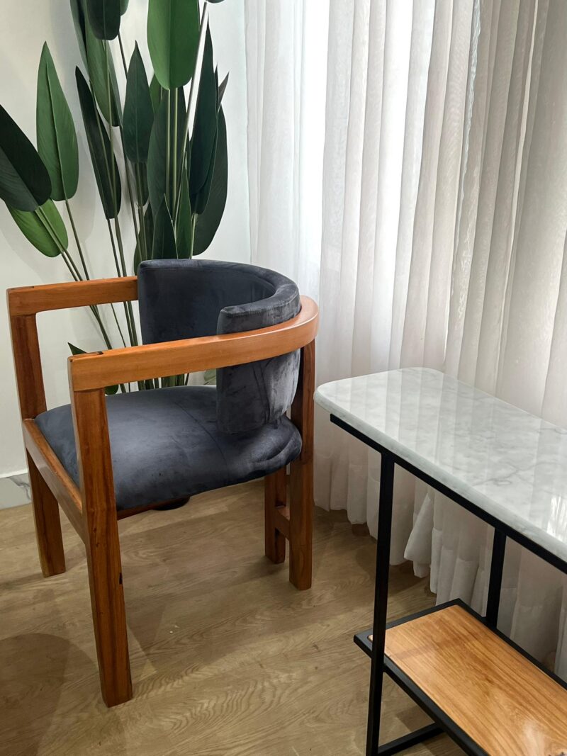 Bespoke SND dining chair