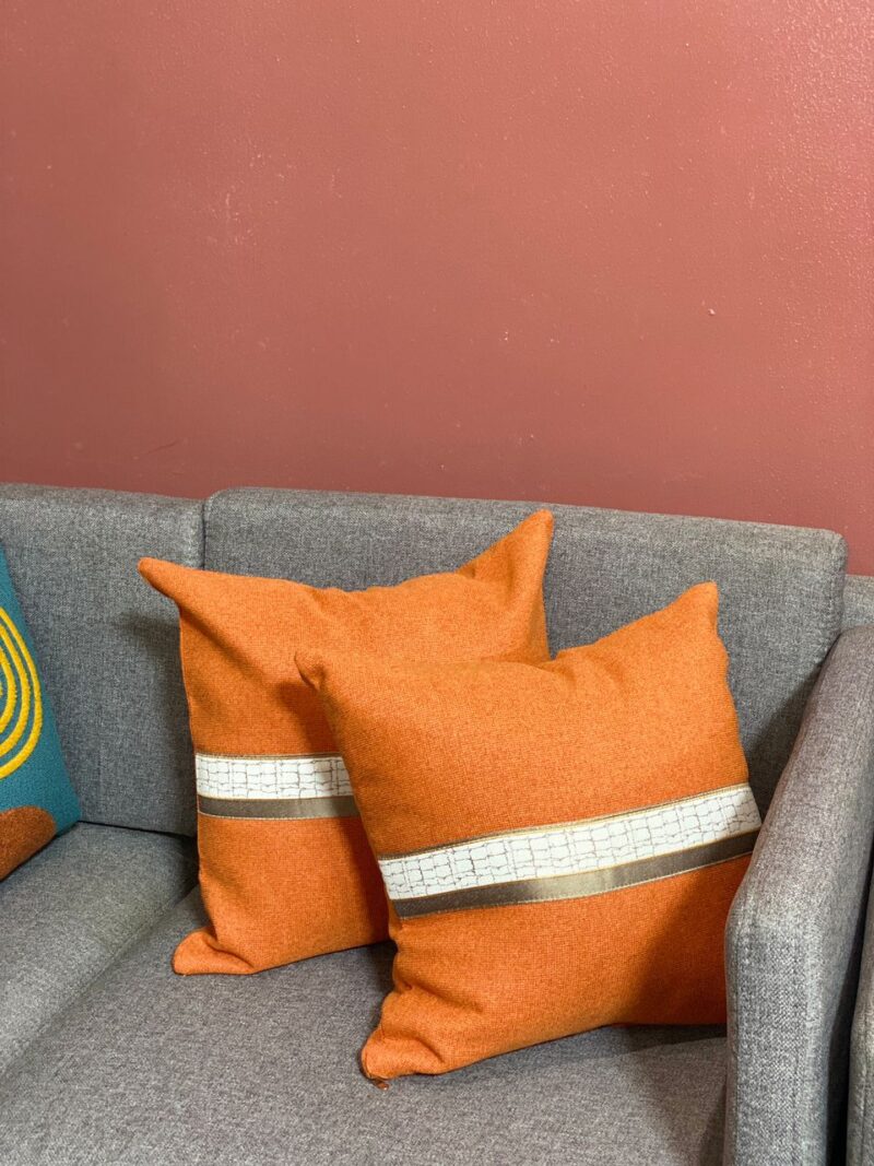 Throw pillow - orange 2tone
