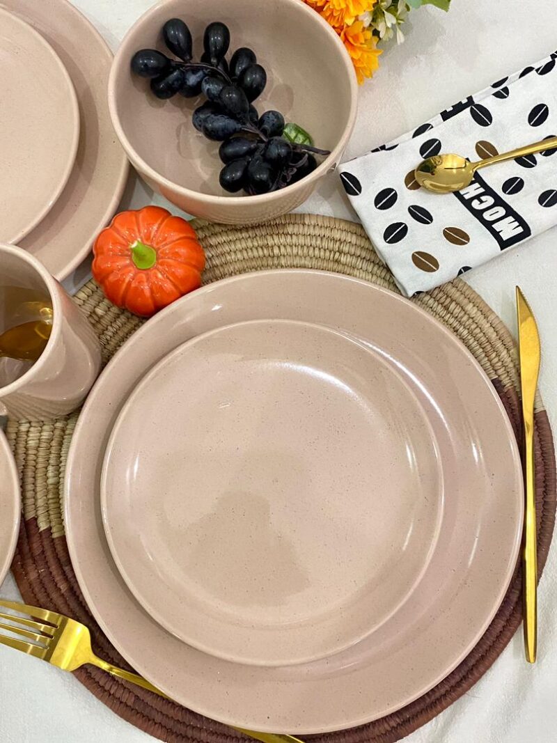 16pcs Plain peach Dinner Set